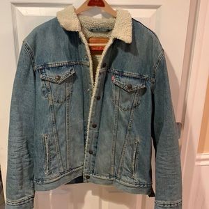 Levi Sherpa Jacket Size Large Free Shipping